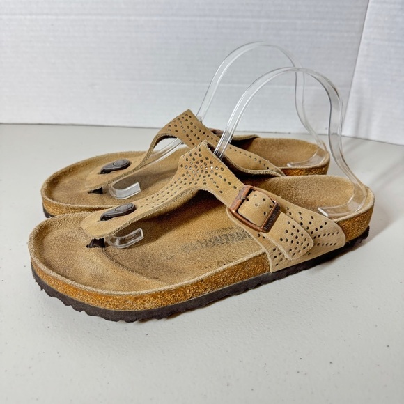 Birkenstock Gizeh Sandals Tan Suede Size 42 Studded Thong Comfort Summer Casual - Picture 16 of 16
